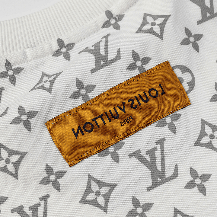 Louis Vuitton Sweater 8