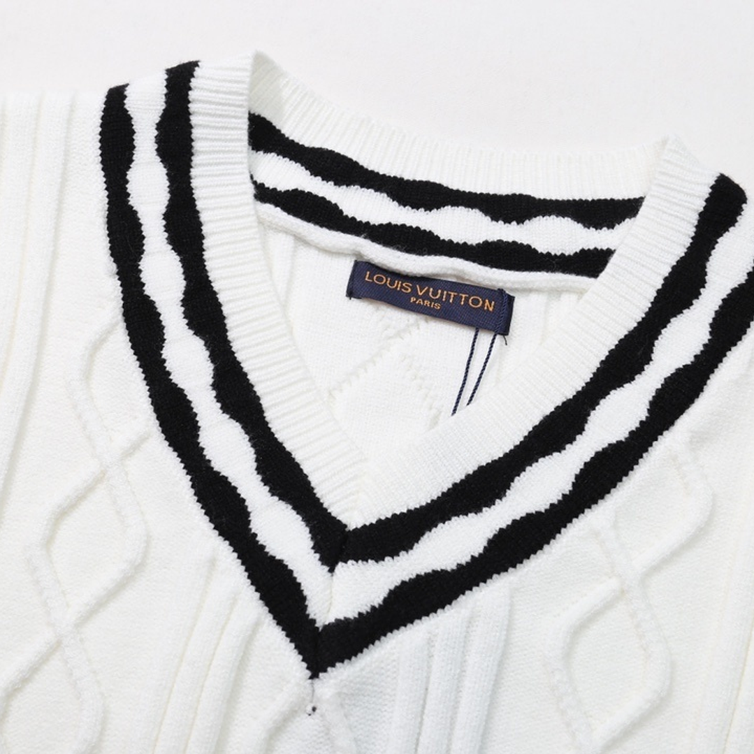 Louis Vuitton Sweater 4