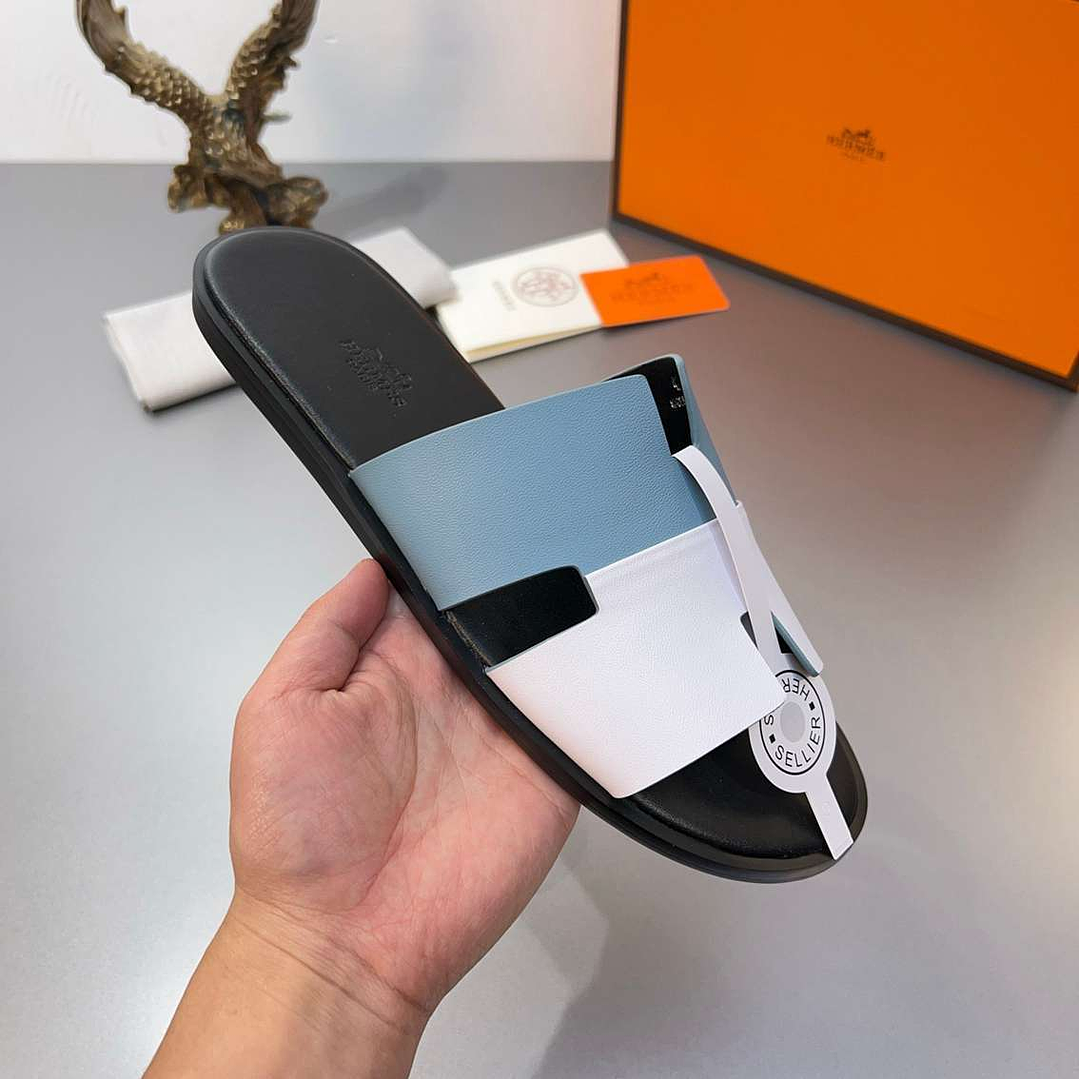 Chinelo Hermes  1