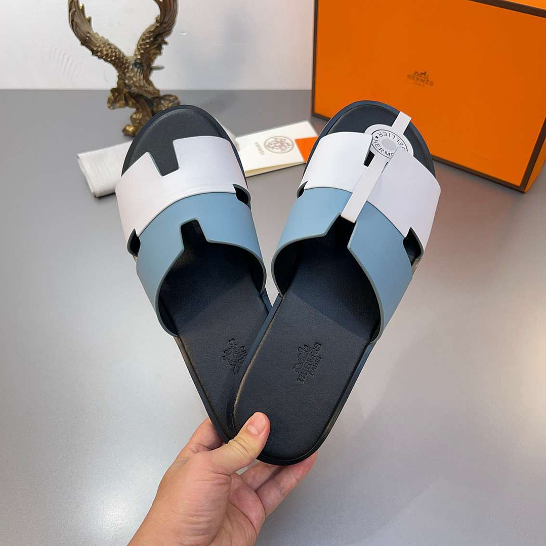 Chinelo Hermes  8