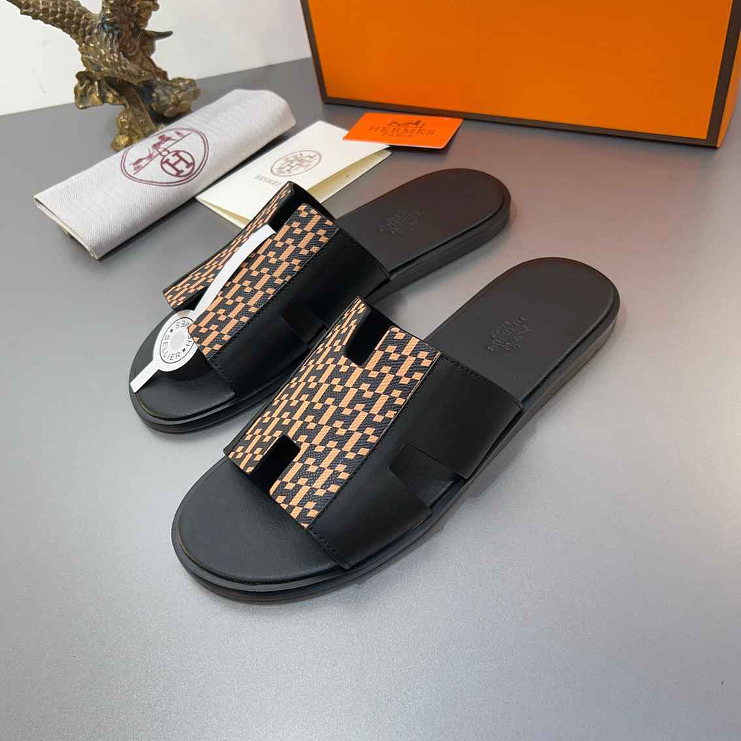 Chinelo Hermes  8