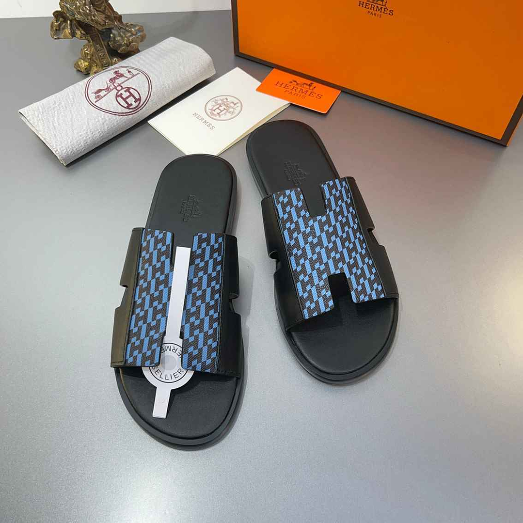 Chinelo Hermes  9