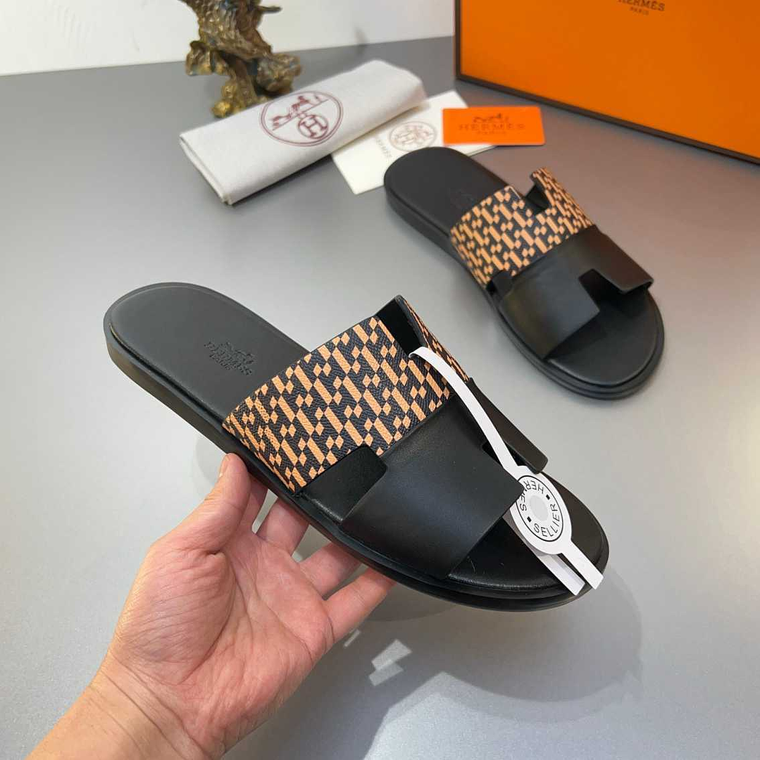 Chinelo Hermes Izmir 4