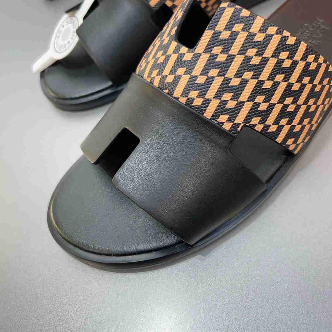 Chinelo Hermes Izmir 5