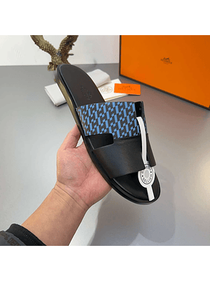 Chinelo Hermes Izmir