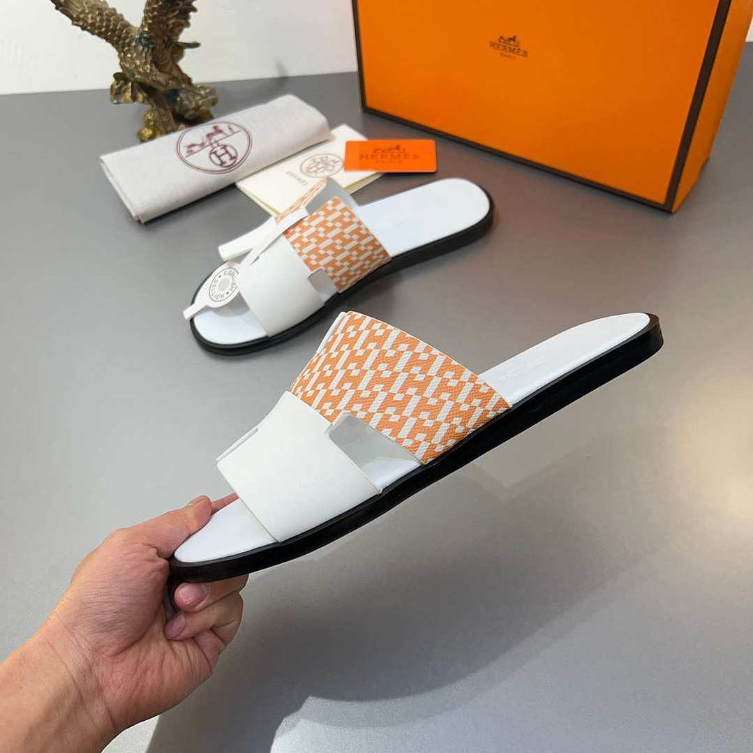 Chinelo Hermes Izmir 8