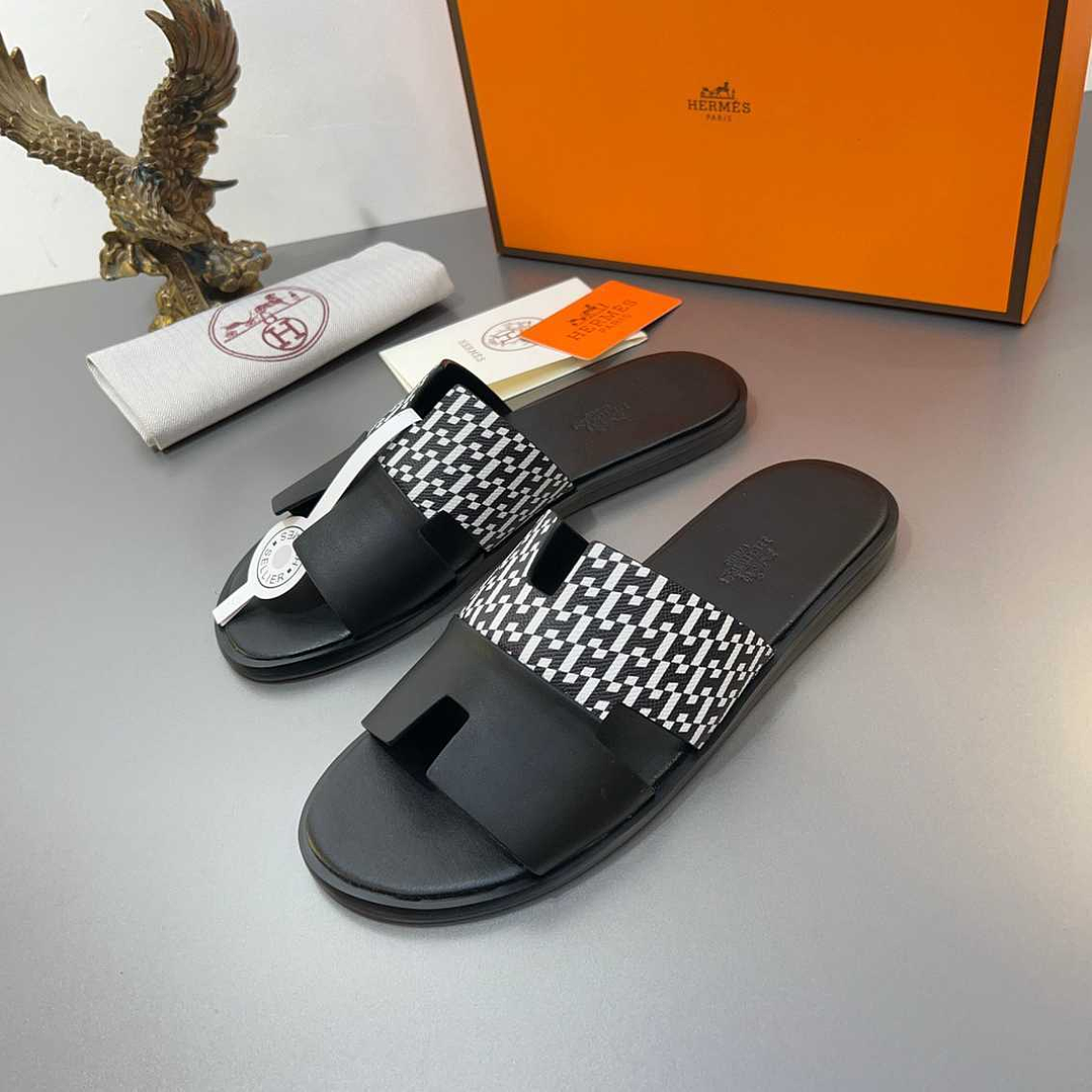 Chinelo Hermes Izmir 6