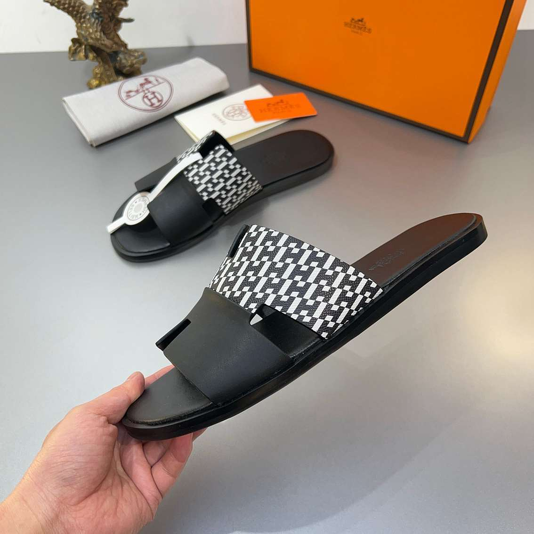 Chinelo Hermes Izmir 7