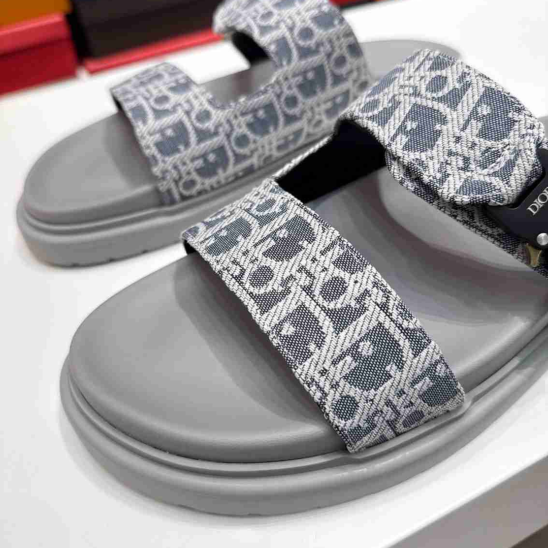 Dior Aqua Jacquard 7