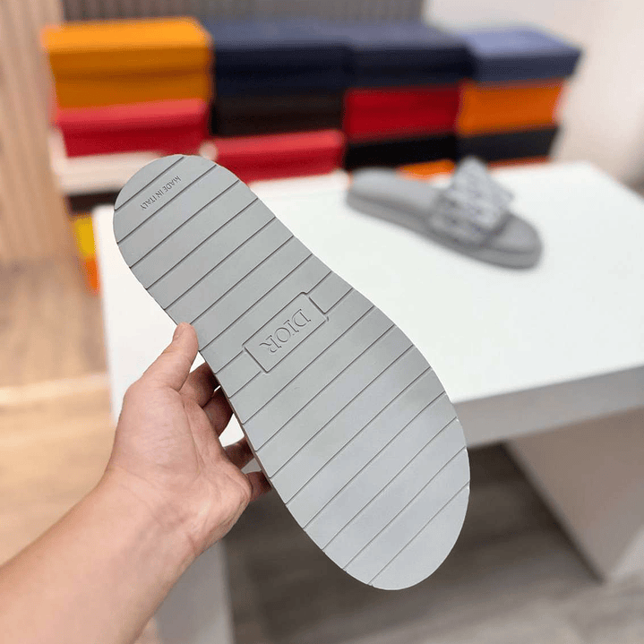 Chinelo Dior Slippers 9