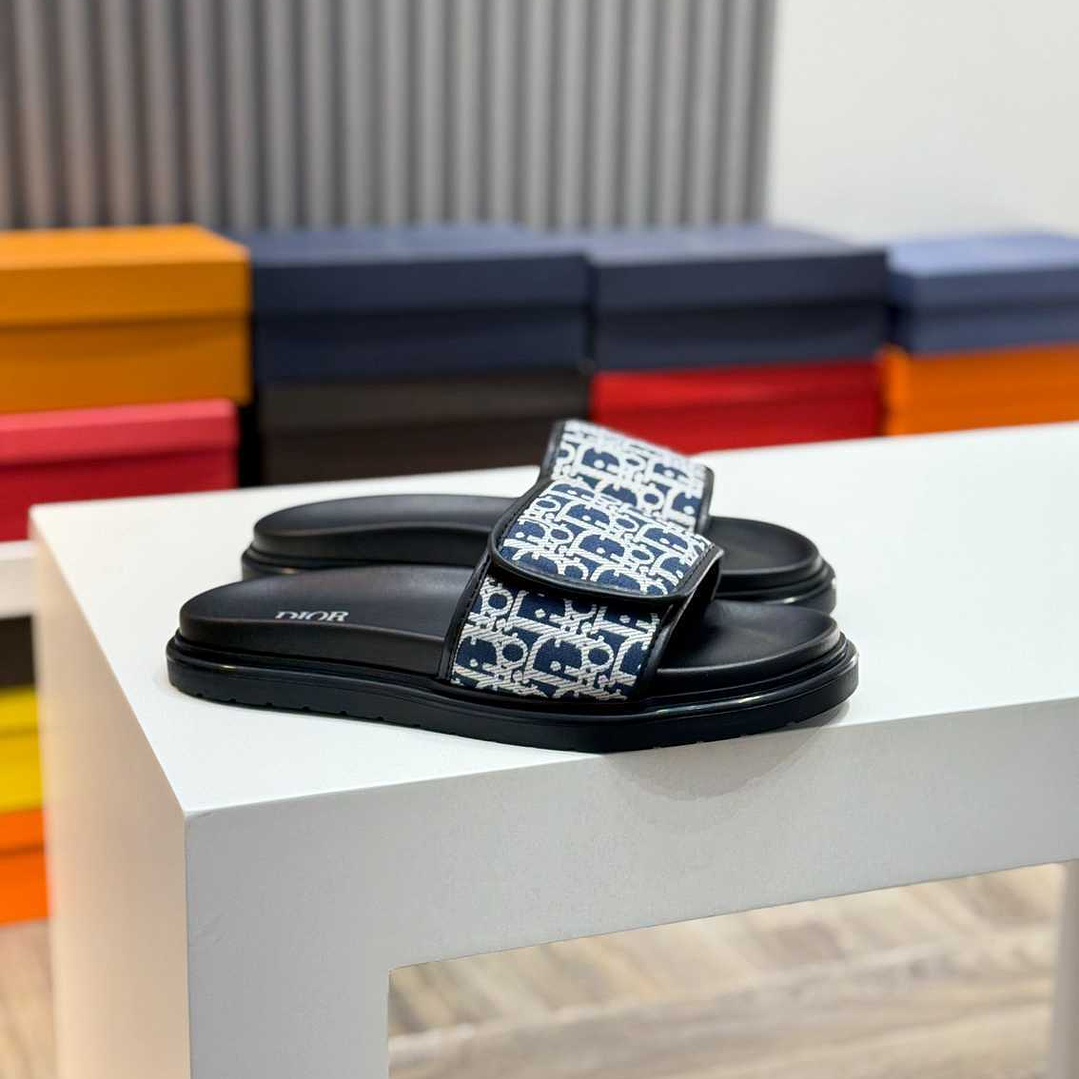 Chinelo Dior Slippers 3