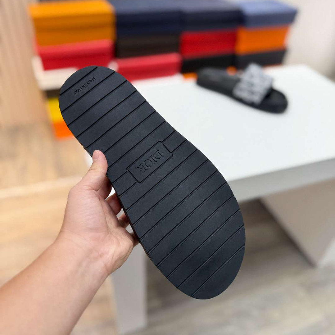 Chinelo Dior Slippers 9