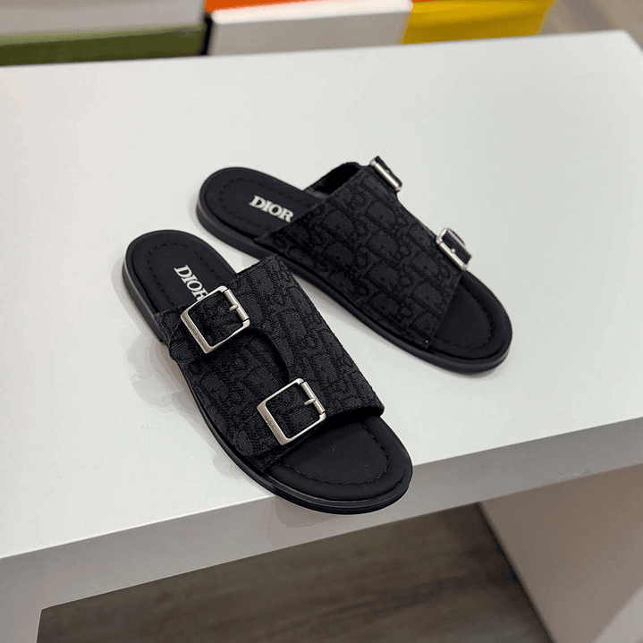 Chinelo Dior Slippers 6