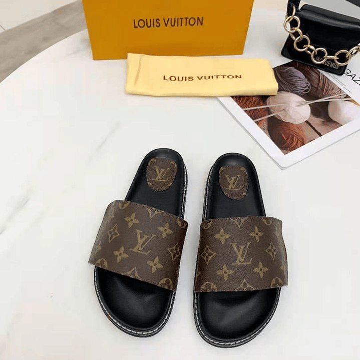 Chinelo Louis Vuitton  4