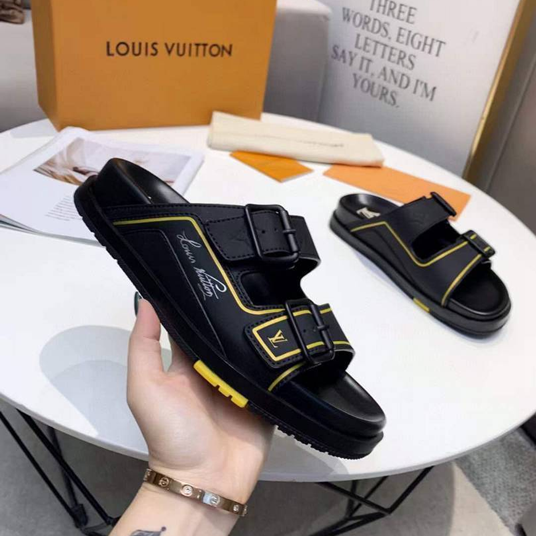 Chinelo Louis Vuitton  1