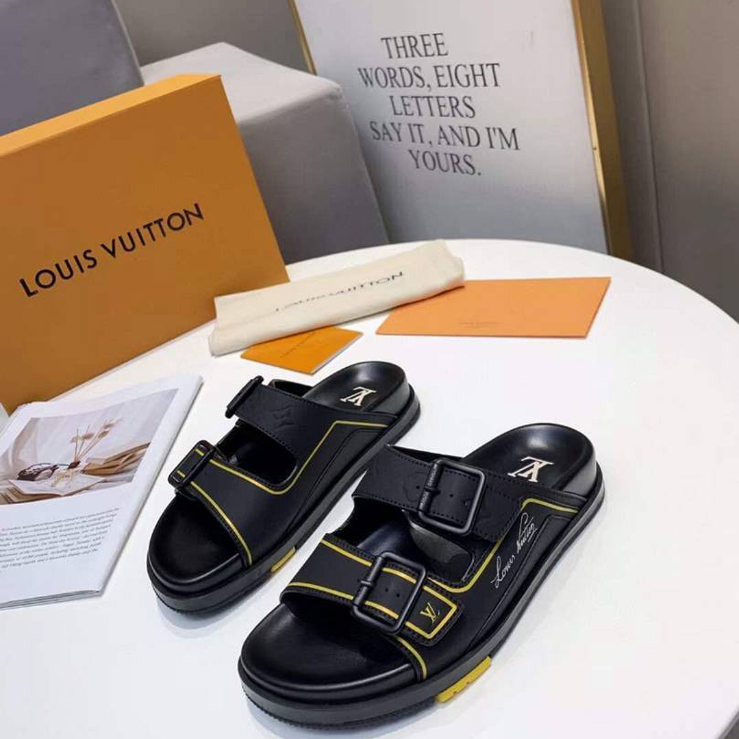 Chinelo Louis Vuitton  2
