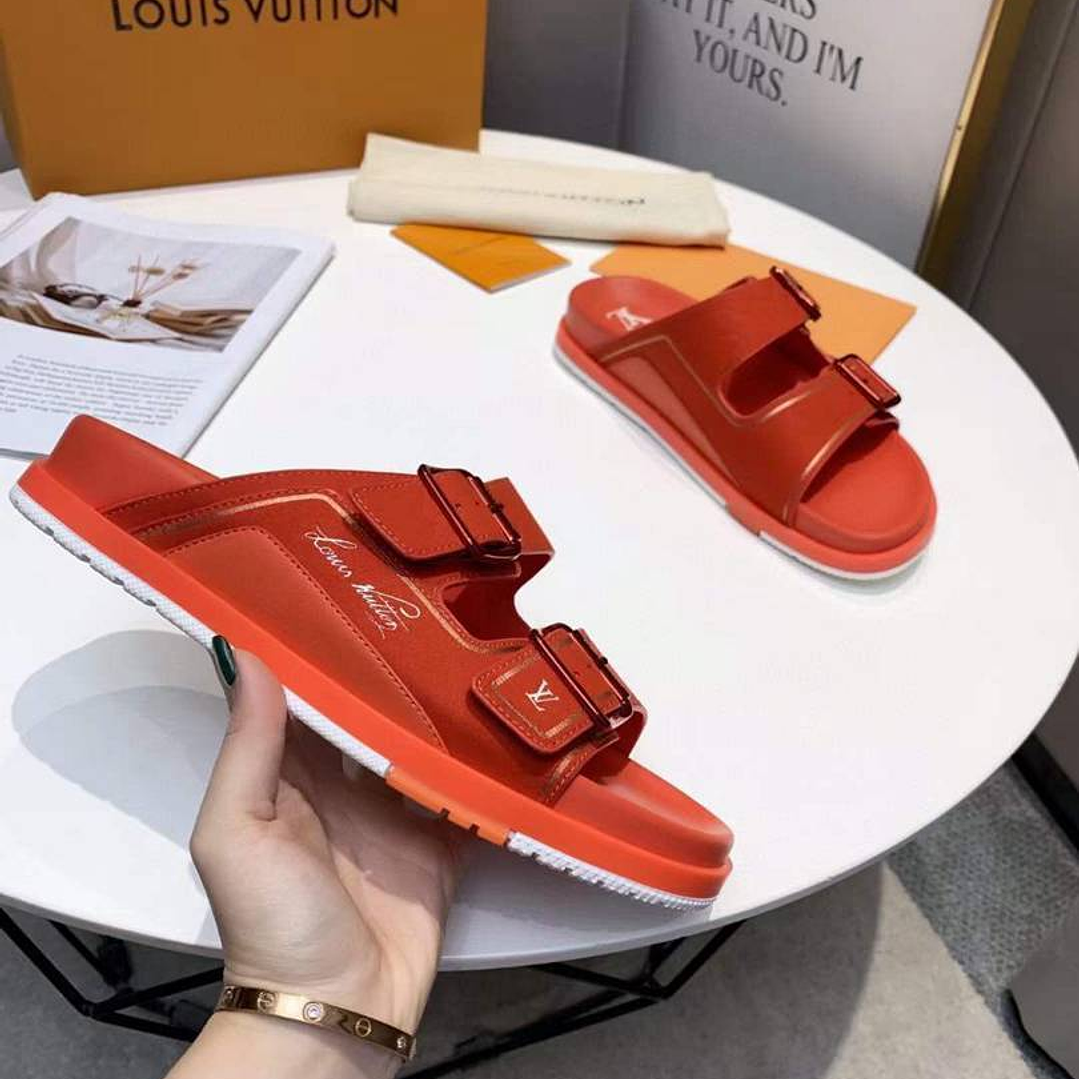 Chinelo Louis Vuitton  2