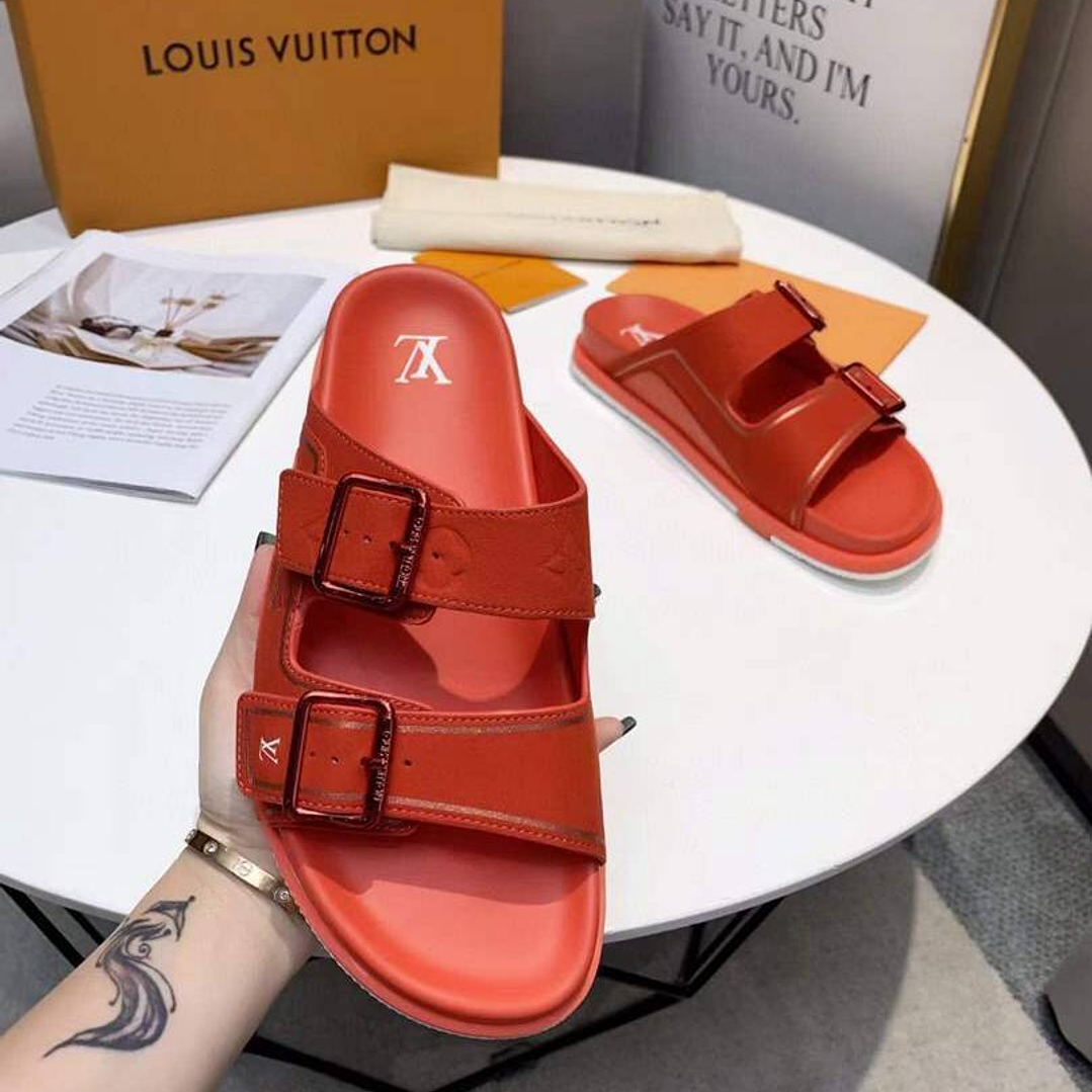 Chinelo Louis Vuitton  1