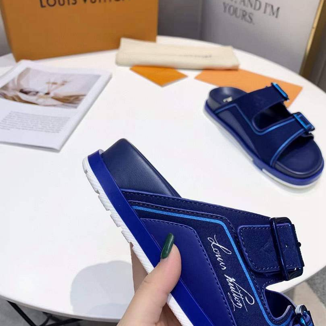 Chinelo Louis Vuitton  5