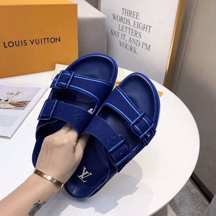 Chinelo Louis Vuitton  6