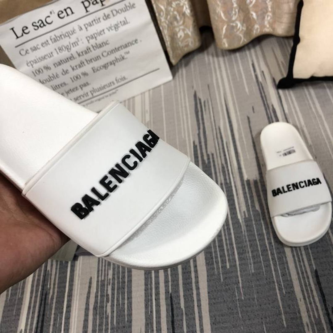 Chinelo Balenciaga  4