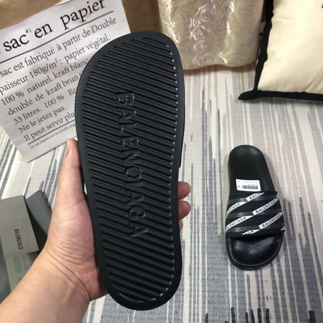 Chinelo Balenciaga  7