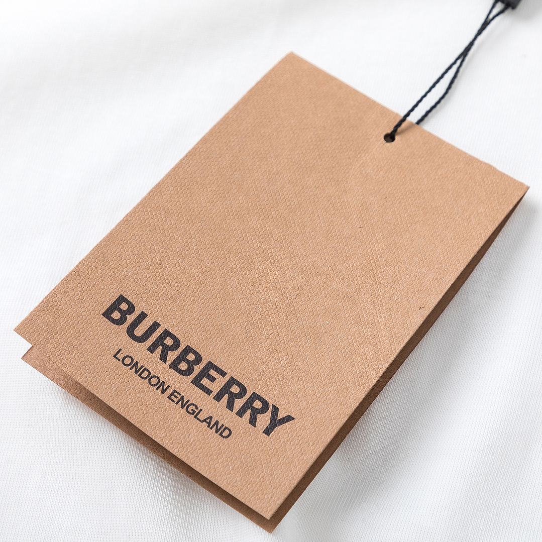 Suéter Burberry 16