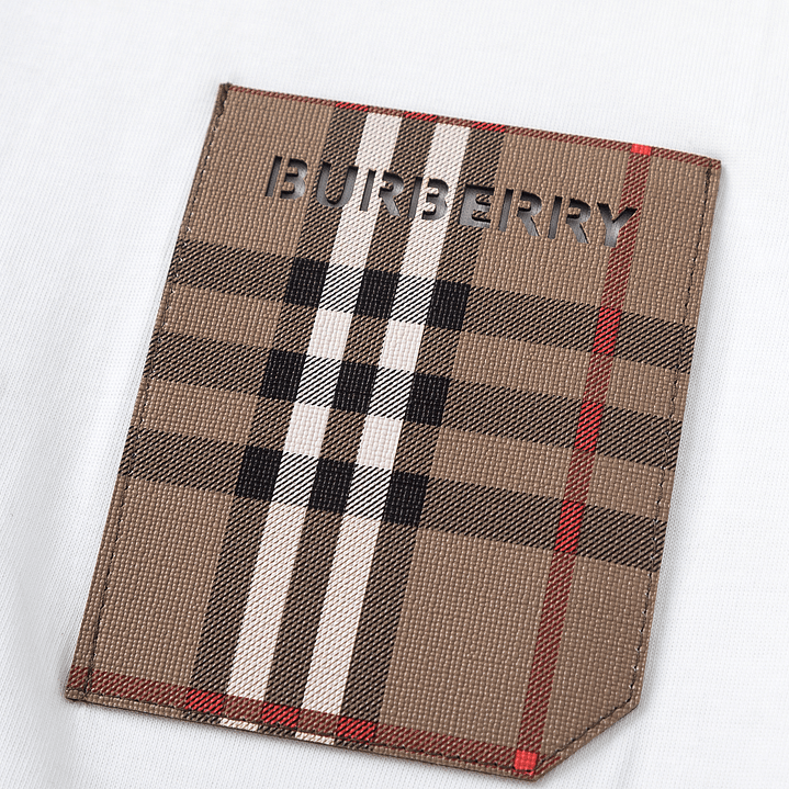 Suéter Burberry 22
