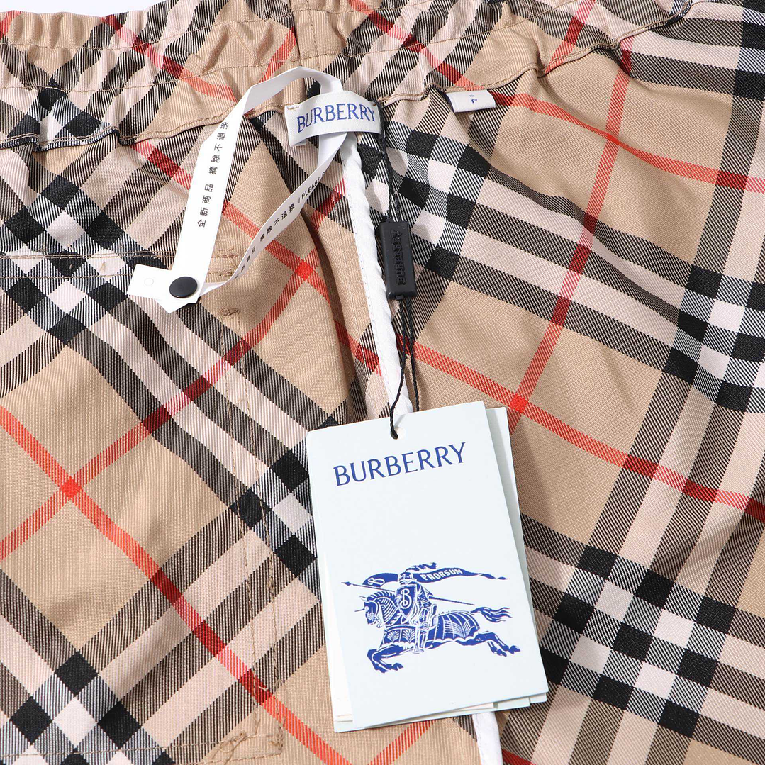 Short Burberry 4