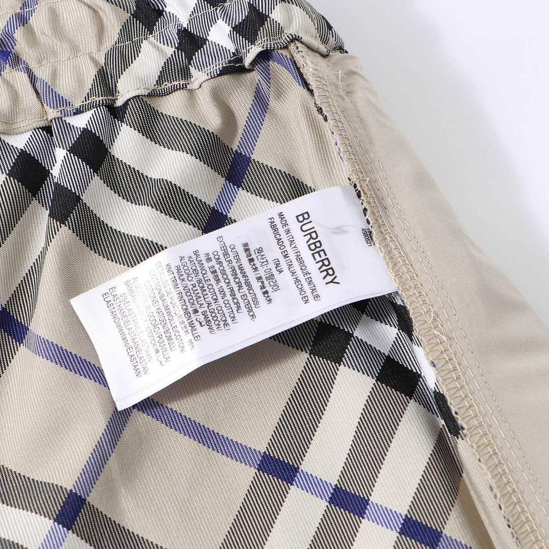 Short Burberry 6