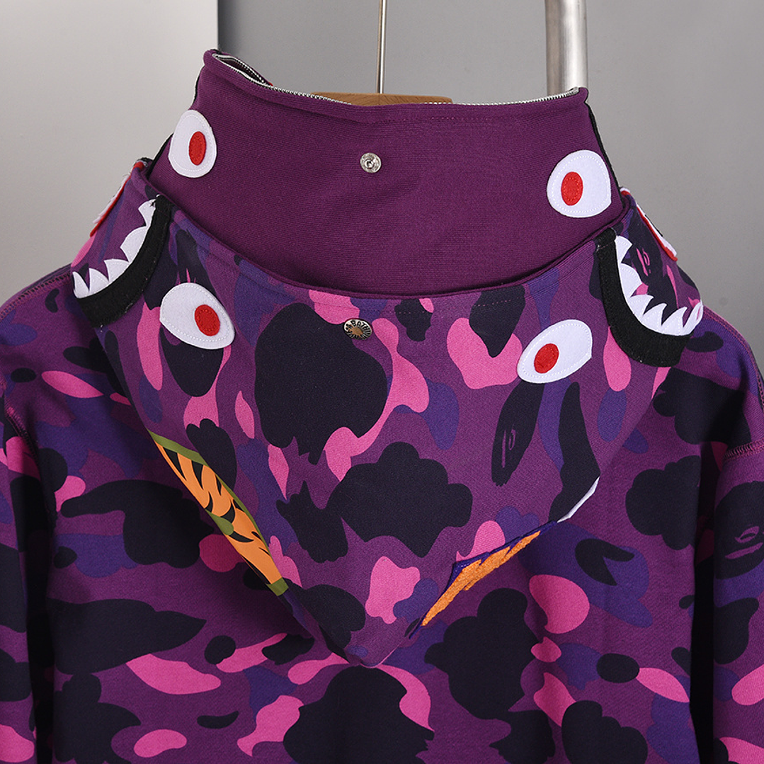 BAPE Sweatshirt  7