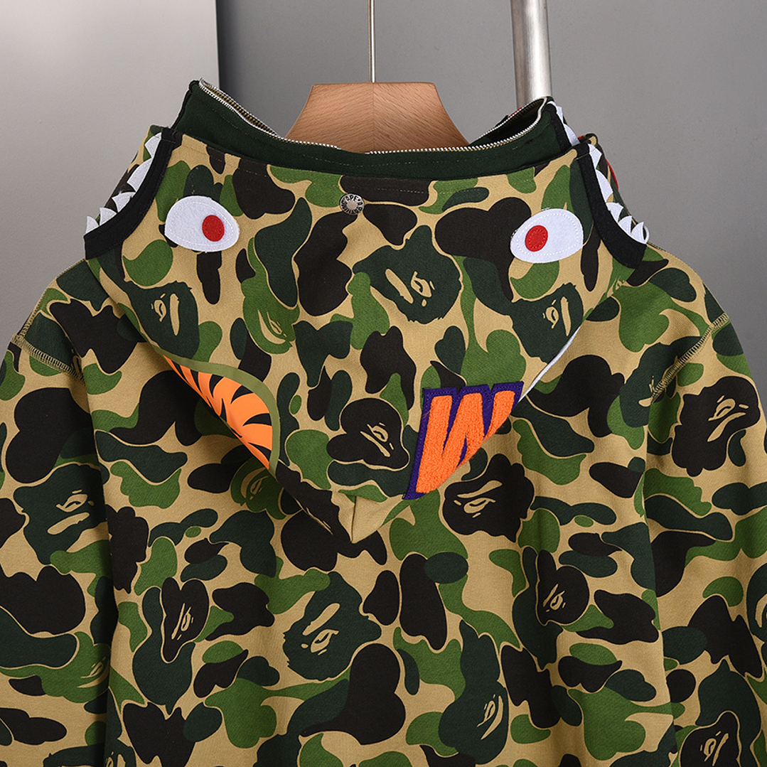 BAPE Sweatshirt  3