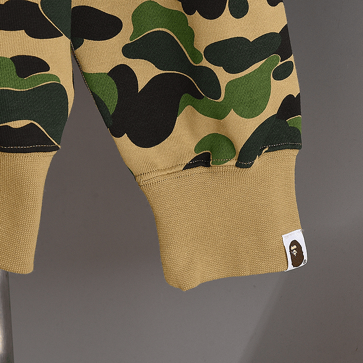 BAPE Sweatshirt  4