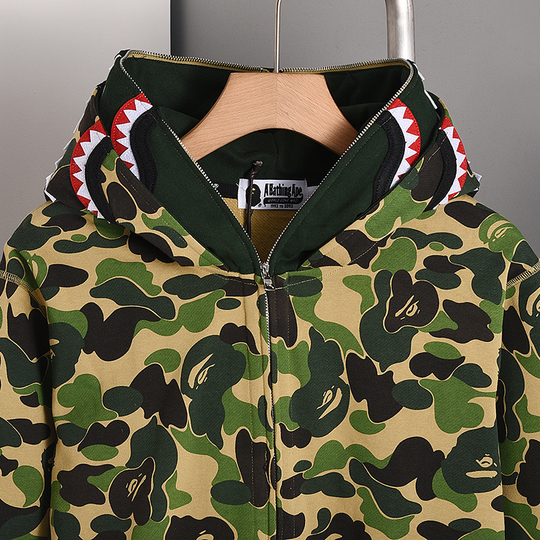 BAPE Sweatshirt  10
