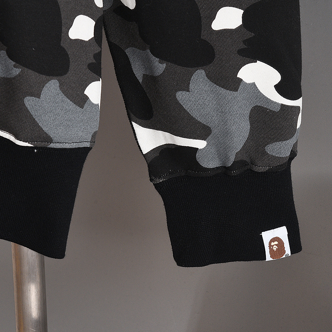 BAPE Sweatshirt  9
