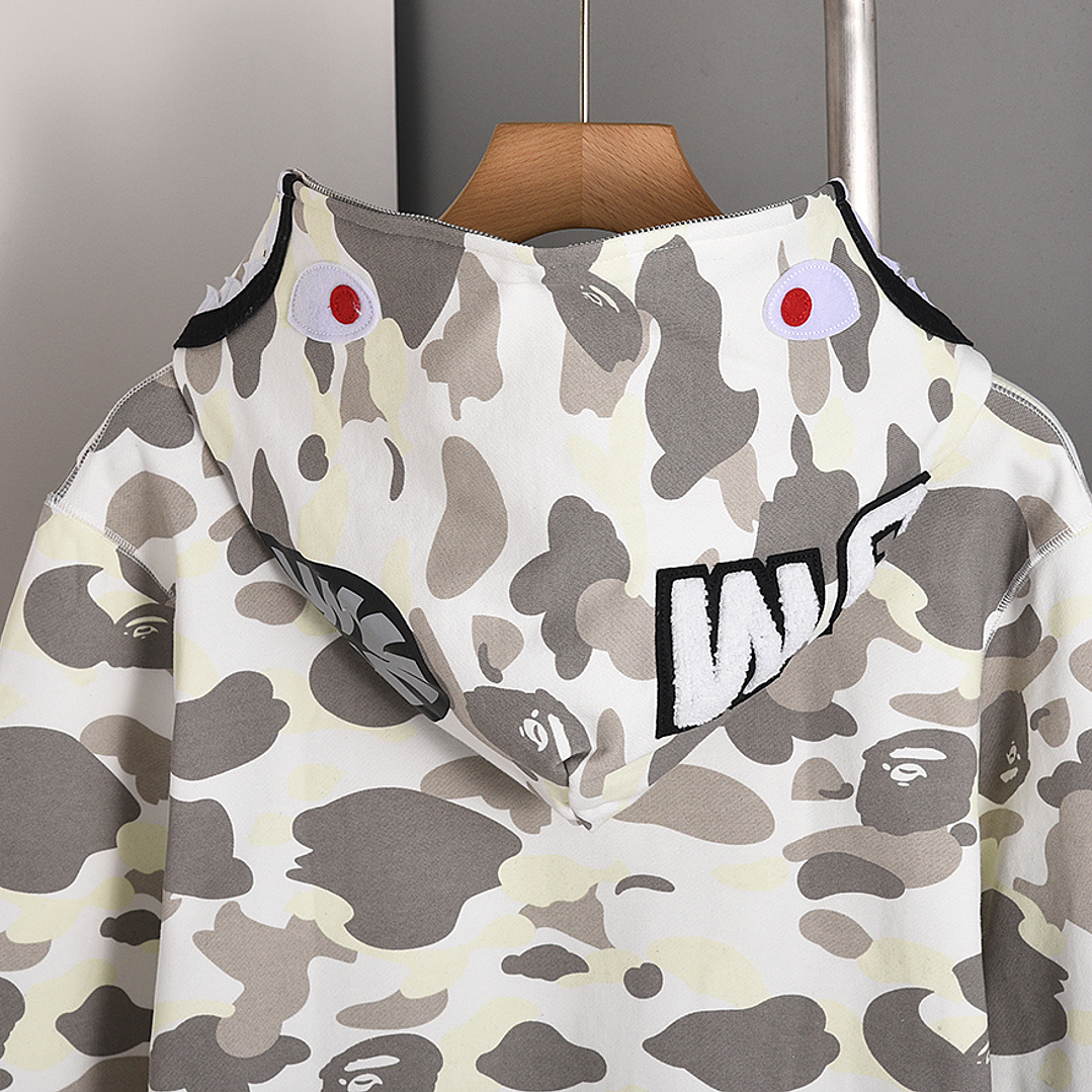 BAPE Sweatshirt  11