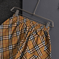 Short Burberry  - Thumbnail 5