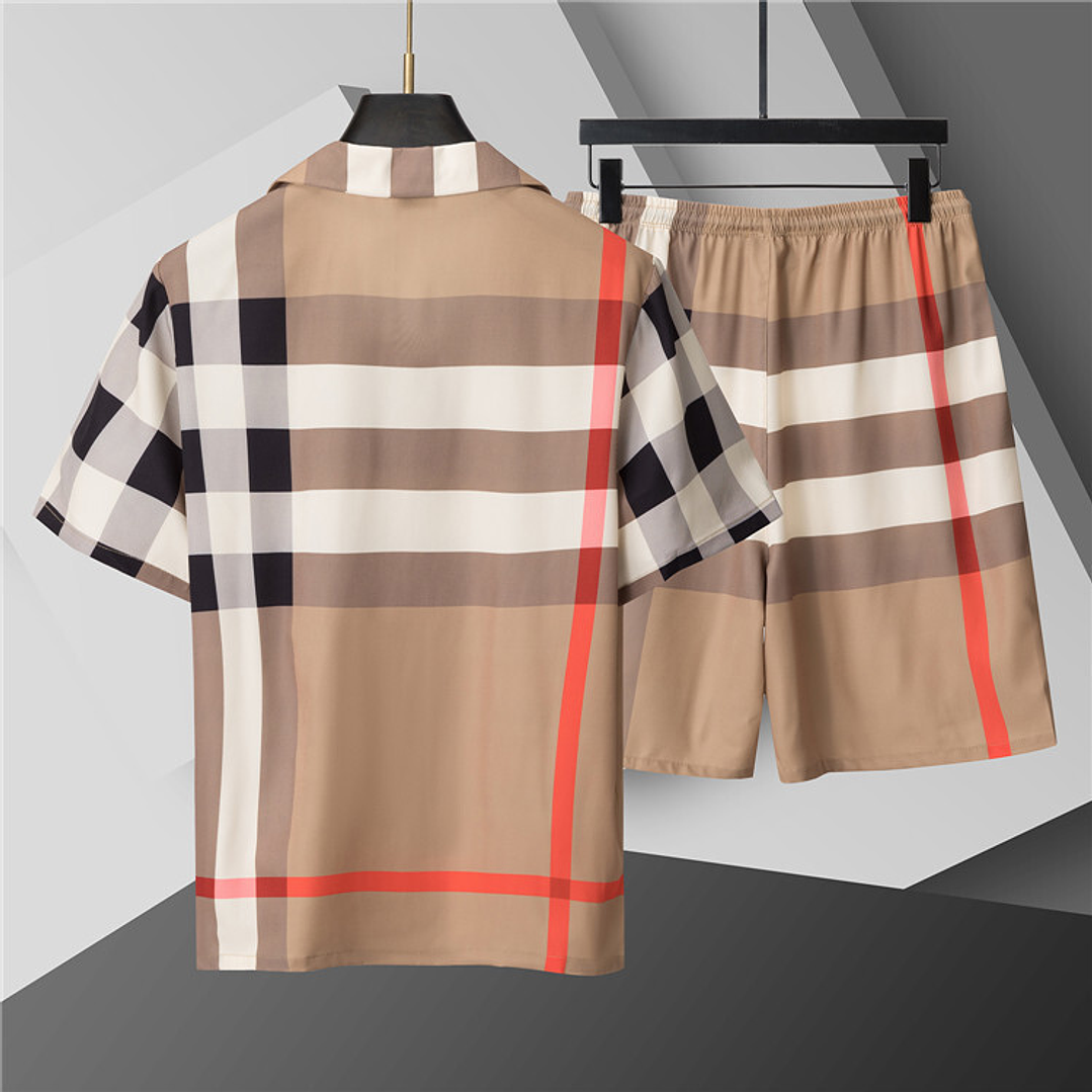 Burberry  Conjunto Verão 2