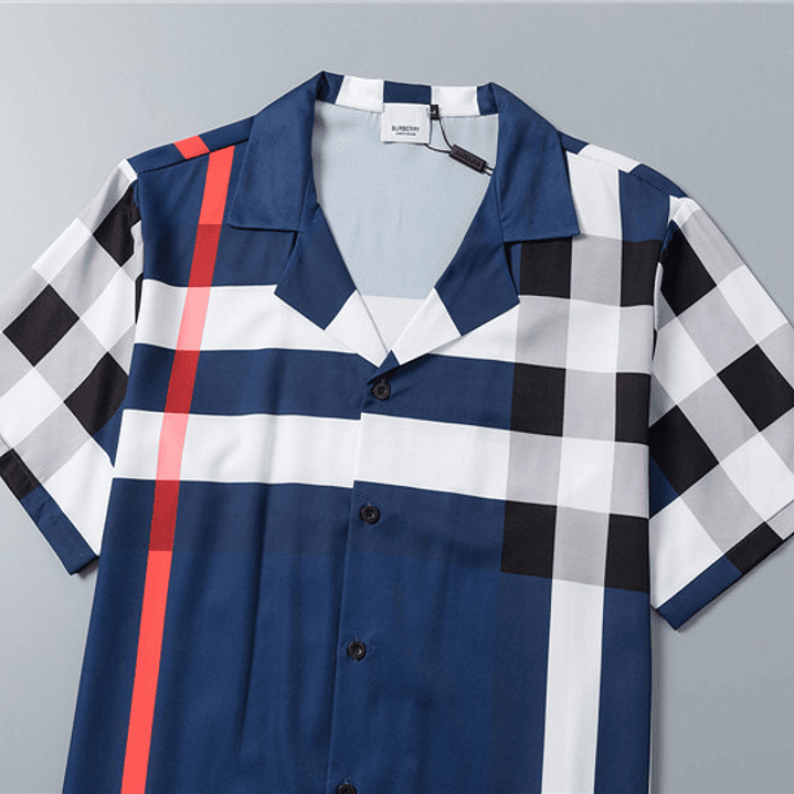 Burberry  Conjunto Verão 3