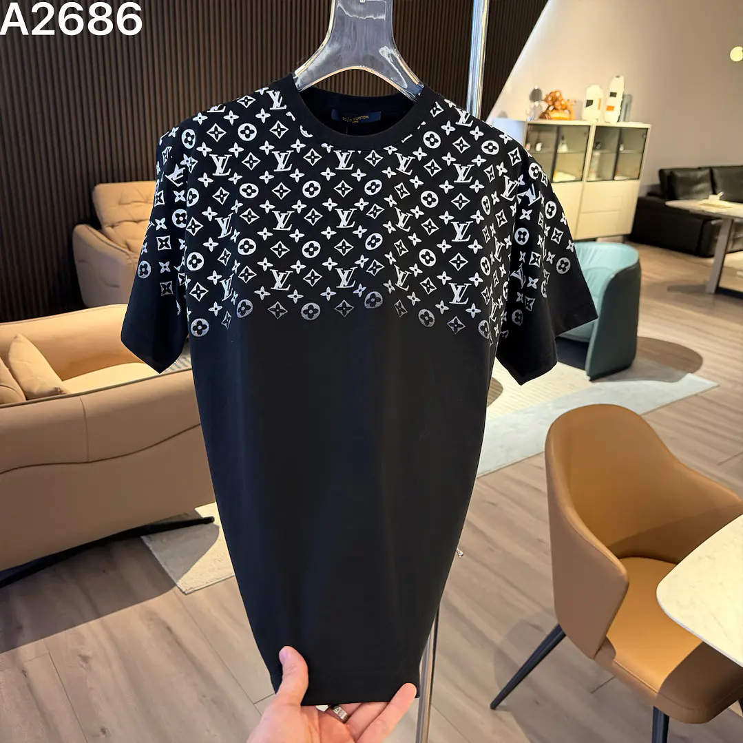 T-shirt Louis Vuitton  1