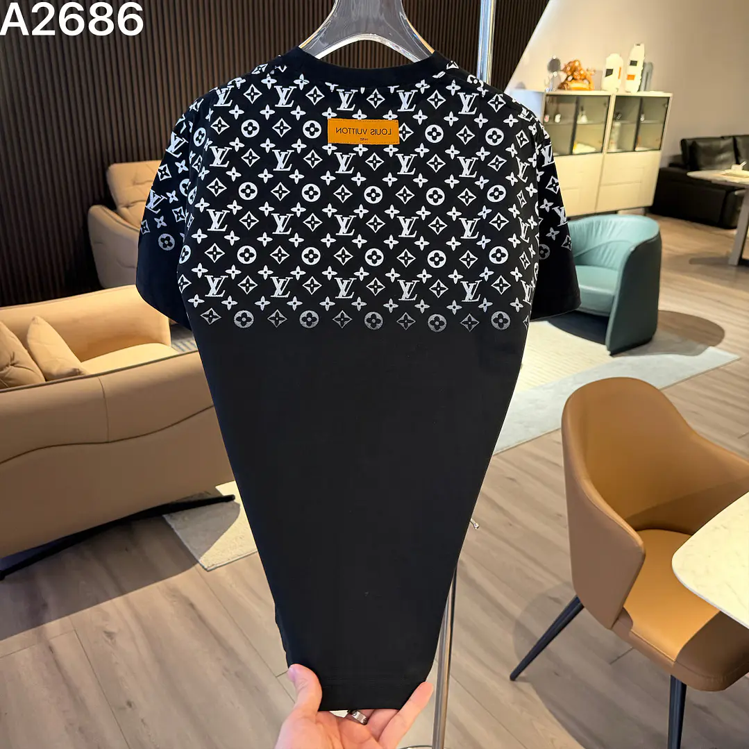 T-shirt Louis Vuitton  3