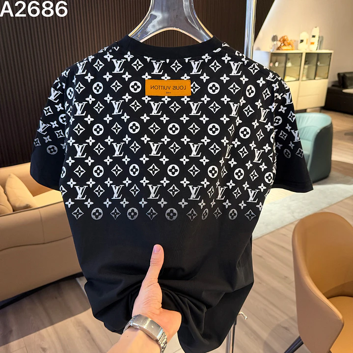 T-shirt Louis Vuitton  4