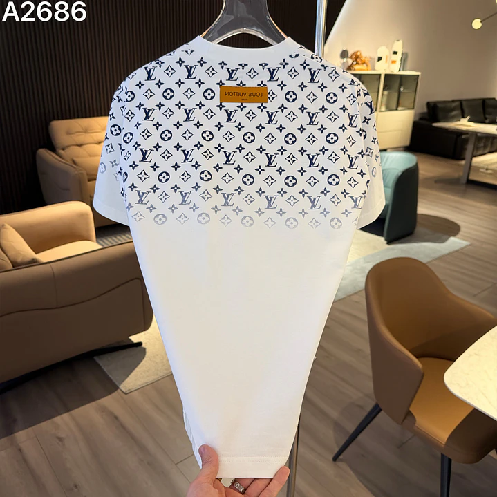 T-shirt Louis Vuitton  8