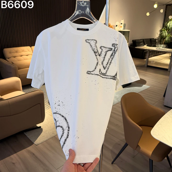 T-shirt Louis Vuitton  1