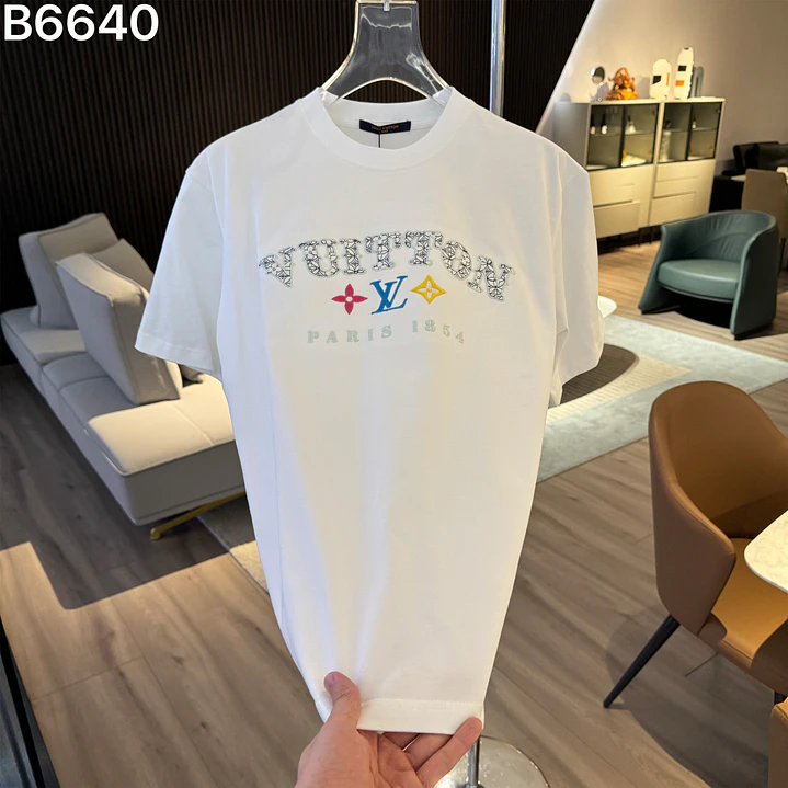 T-shirt Louis Vuitton  1