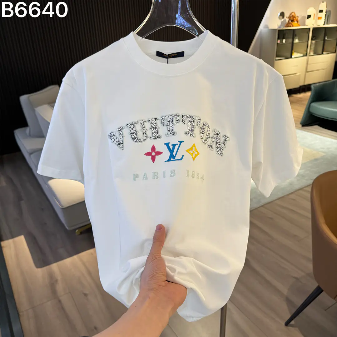 T-shirt Louis Vuitton  2