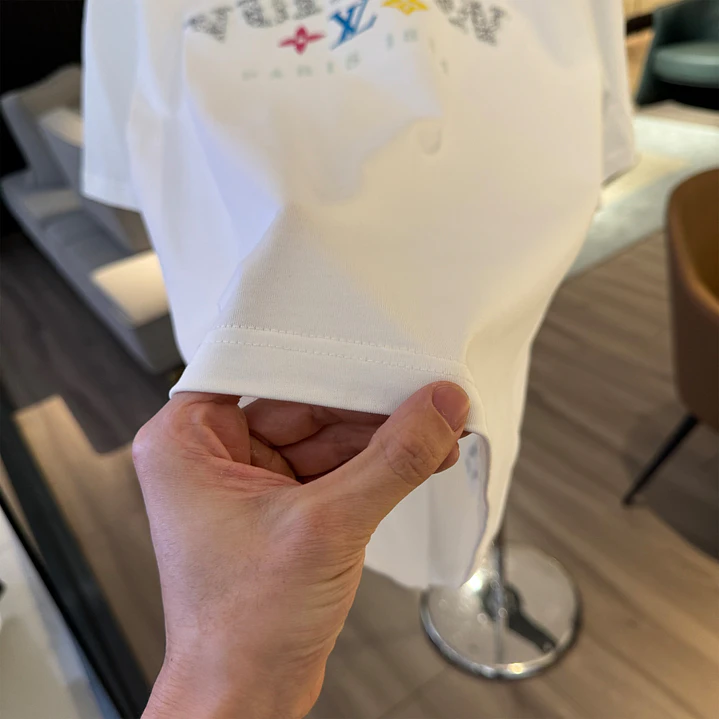 T-shirt Louis Vuitton  4