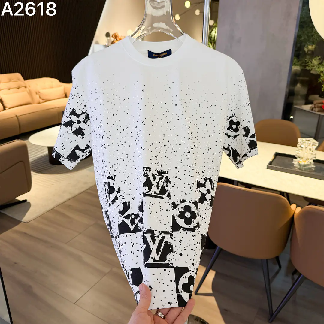 T-shirt Louis Vuitton  1