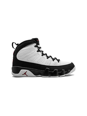 Air Jordan 9 