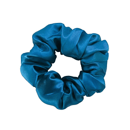 Scrunchie azul pavo hermoso color en venta colet a la moda tendencia en diseño